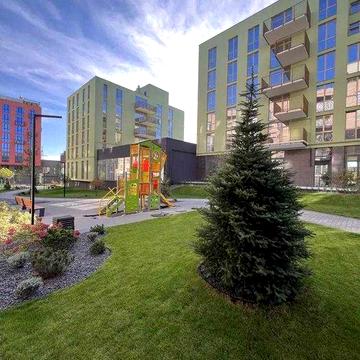 Продам 1 кім квартиру, шикарної площі в зданому ЖК. вул Пасічна