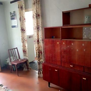 Здається 3 кімнатна! Центр!