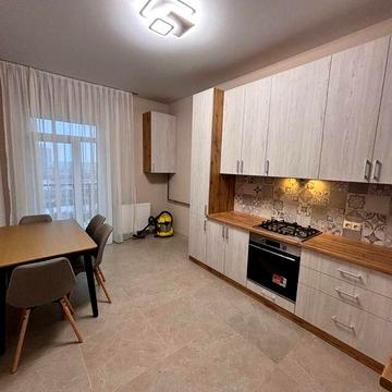 Довгострокова оренда однокімнатної квартири жк «Comfort City”