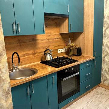 Слобідська вул., 18