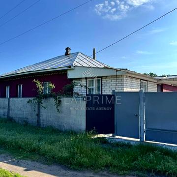 Набережна, 35