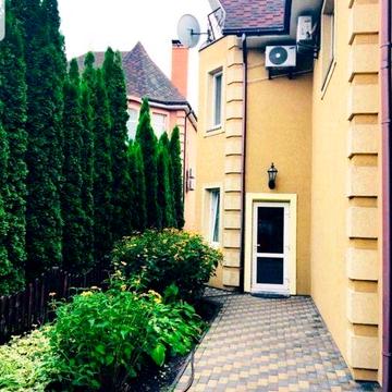 Здам Будинок 2 км. від метро Осокорки.Поруч озеро.Газ.Генератор