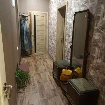 Здається довгостроково, власна 2-кімнатна квартира