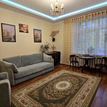 Писаржеского, 22