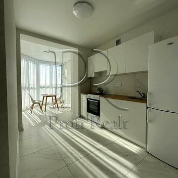 Приміська вул., 6