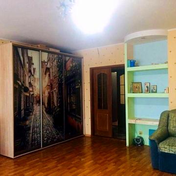 Продам 3-комнатную квартиру на Таирова