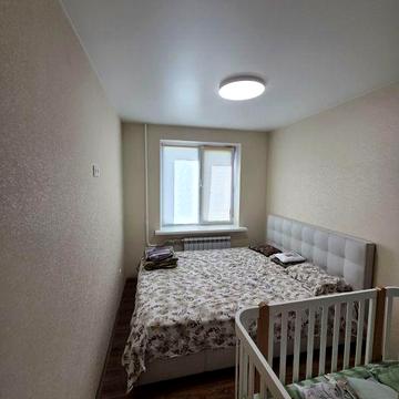 Продам 2х ж/м Красный Камень!