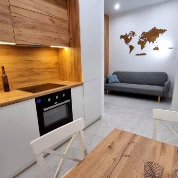 Степана Бандери вул. (Шмідта), 15