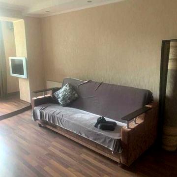 Аренда однокомнатной квартиры на ул.Надежды Алексеенко 100