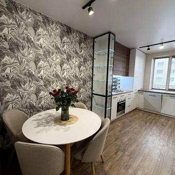 Оренда 2-кімнатної квартири. Виставка