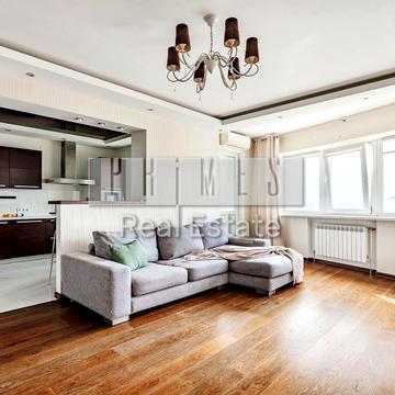 Верховної ради, 14Б