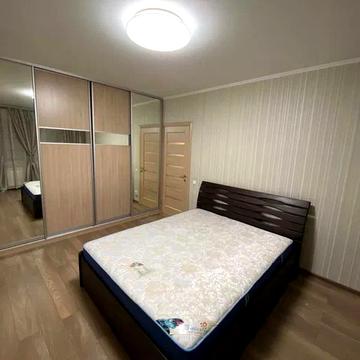 Ревуцького вул., 42-А