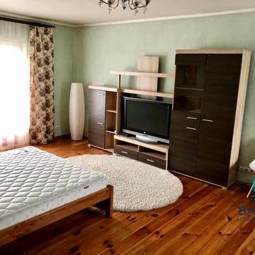 Павла Загребельного вул. (Миколи Раєвського), 18