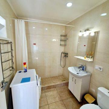 1 Кім.Будинок.Вул.Михайлівська В Центрі