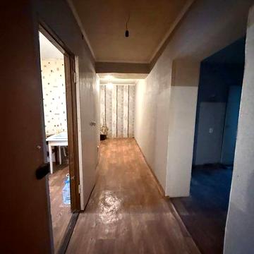 Продам 4-кімнатну квариру