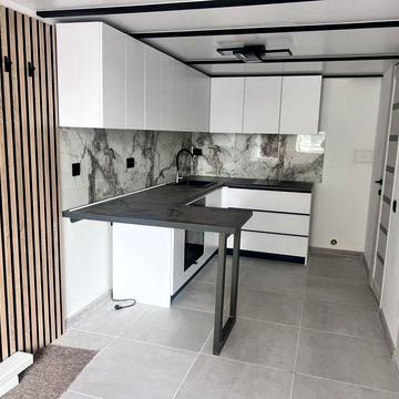 Продаж 1к квартири близько центру по вул.Стадникової.