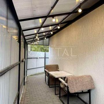 Ентузіастів вул., 11