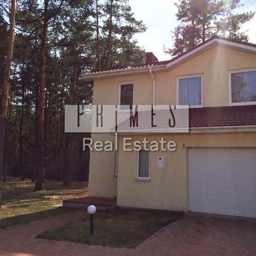 Валова вул.