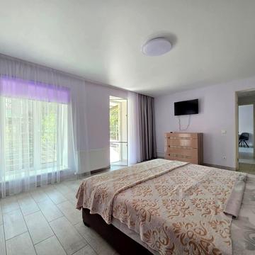 Комітетська, 9