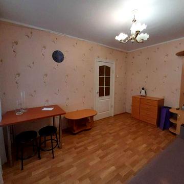 Сдам 1 ком кв с ремонтом у м. Холод Гора. СМ РОСТ.6000 + только свет.