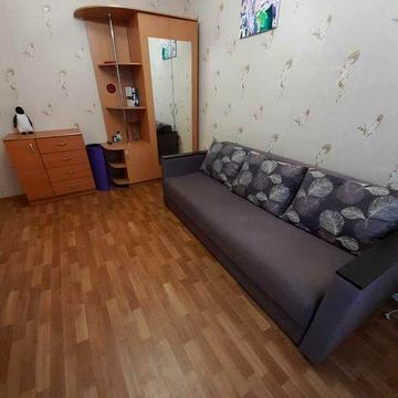 Сдам 1 ком кв с ремонтом у м. Холод Гора. СМ РОСТ.6000 + только свет.