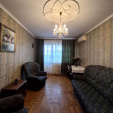 Євгена Танцюри вул., 50