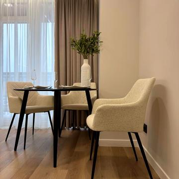 Флотська вул., 10Б