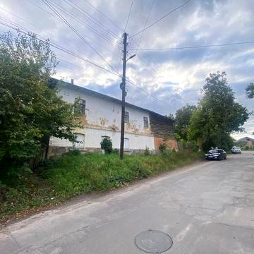 Руданського вул., 23