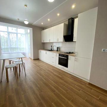 Здається в оренду 2-кімнатна квартира в хорошому районі