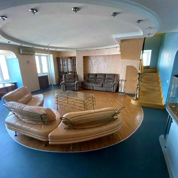 Продаж 7кімнатна на Подолі, 2006 року будинок, вул Веденська, Волоська