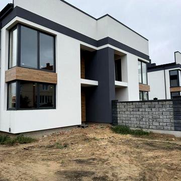 Продаж котеджу на Щасливому