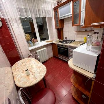 Здається 3 кімнатна біля Новуса, Чайки