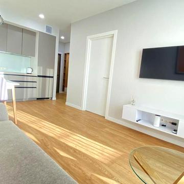 Джона Маккейна вул. (Івана Кудрі), 7