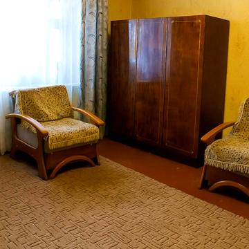 Решетилівська вул. (), 80