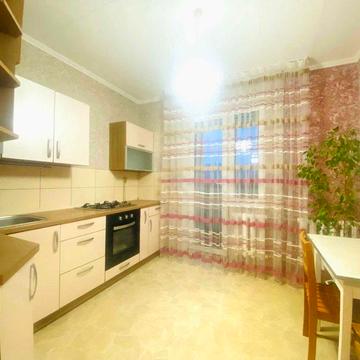 Оренда однокімнатної квартири 5 м-н Зарічний.