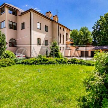 Покровська вул.