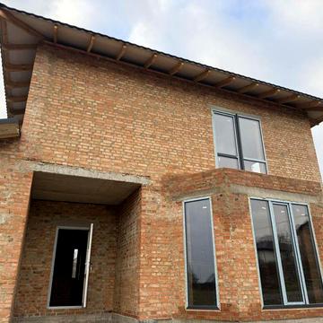 Продам будинок з гаражем в Білій Криниці за Караваном