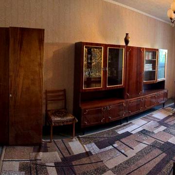 Сдам 1-ю квартиру на длительный срок