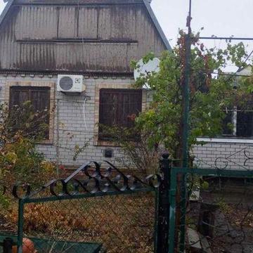 Дача в с, Каневское  Запорожская обл, двоповерховий будинок