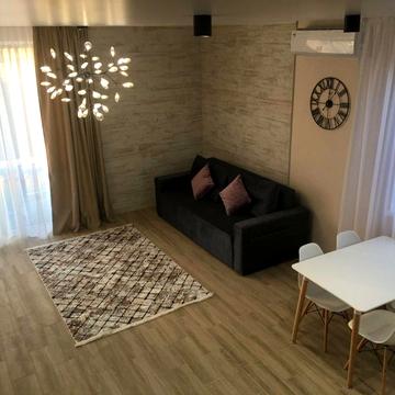 Мускатна вул. (Зої Космодемянської), 1