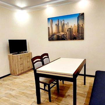 Ревуцького вул., 9