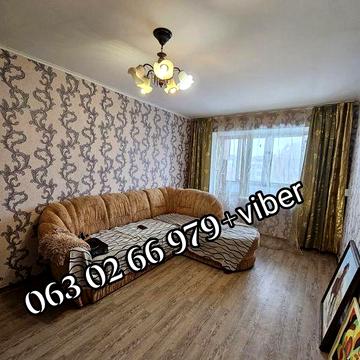 Продам 1-кім квартиру на третьому поверсі