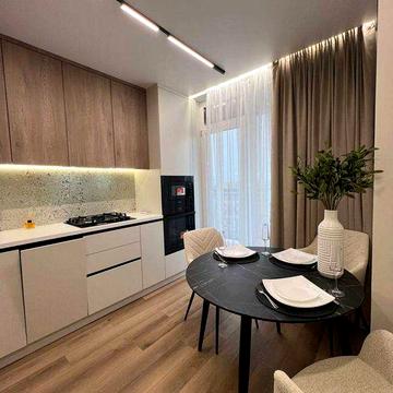 шикарна 2-кімнатна квартира поблизу центру