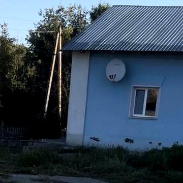 Оренда будинку, ферми, склад, територія, корівник, поле для випасу