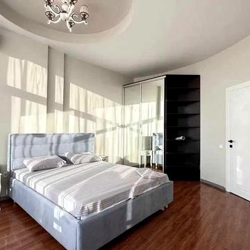 Сдам большую квартиру на Аркадийском плато