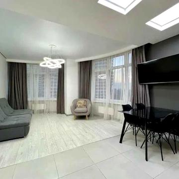 Сдам квартиру на Каманина,44 жемчужина