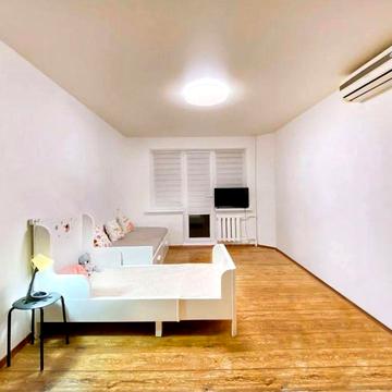 Актуальна! Продам 2-к квартиру с ремонтом р-н Косиора, Батумская