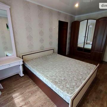 Довгострокова оренда 2к Квартира Квартальна (Гладкова) вулиця