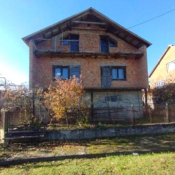 Будинок в Закарпатська обл. Берегівський р-н. с. Оросієво