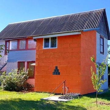 Продам будинок з земельною ділянкою